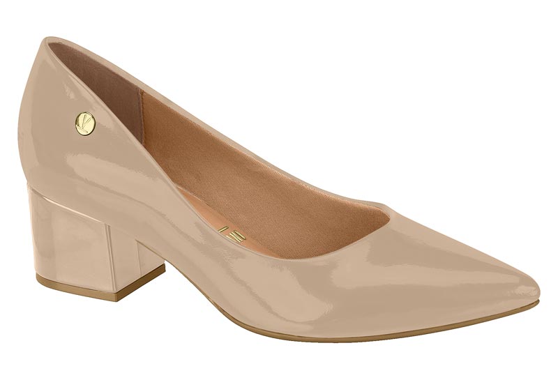 Zapatilla Tacón Bloque Punta Fina Verniz Beige Vizzano