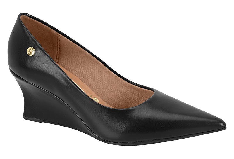 Zapatilla Napa Punta Fina Cuña Negro Vizzano