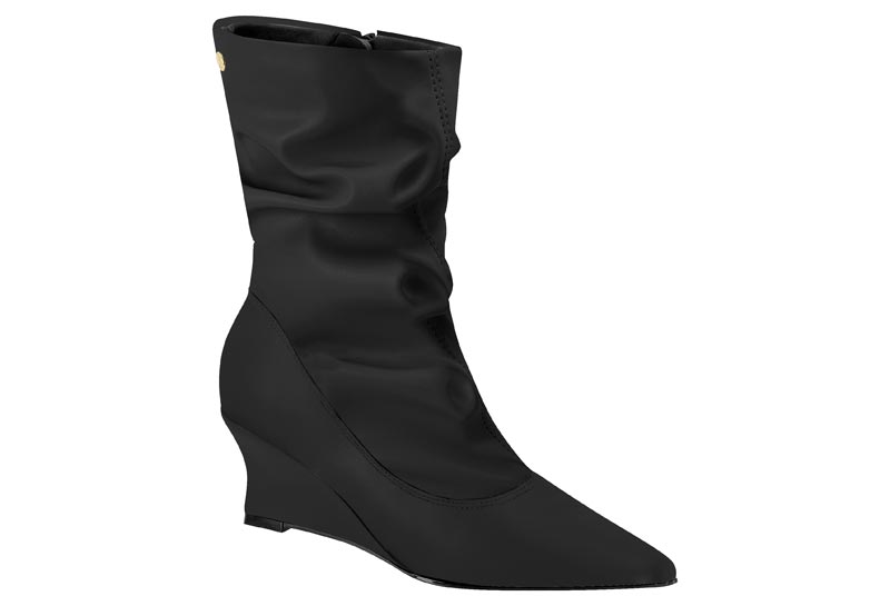 Bota Slouch Negra Punta Fina con Cuña Vizzano